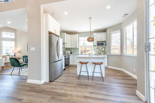 Image 19 of 60 For 4708 Cabello St