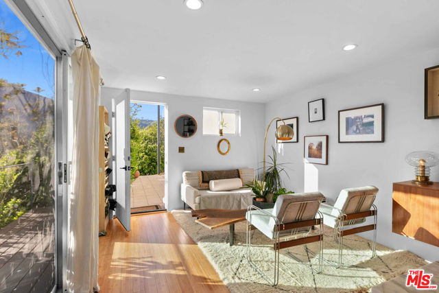 2727 Corral Canyon Road, Malibu CA: https://media.crmls.org/mediaz/a58ee7d7-9395-4b02-8d5e-c6c78dc02635.jpg