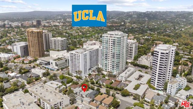 10366 Ashton Avenue, Los Angeles CA: https://media.crmls.org/mediaz/a58effb6-6cdd-4cd4-87a1-ec0957c52edd.jpg