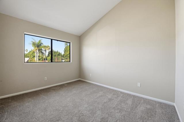 Detail Gallery Image 21 of 36 For 374 Forest Pl, Vista,  CA 92083 - 2 Beds | 1/1 Baths