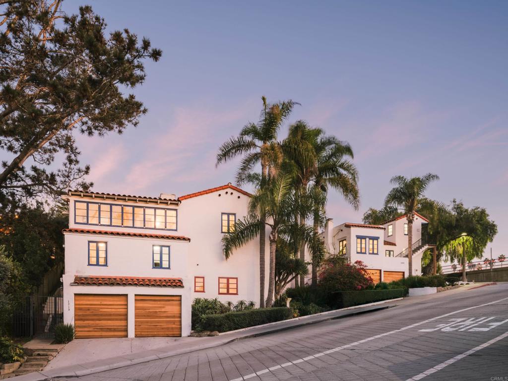 1303 Cave Street
