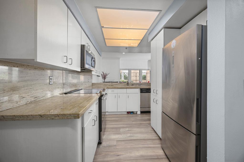 620 State St - photo 18