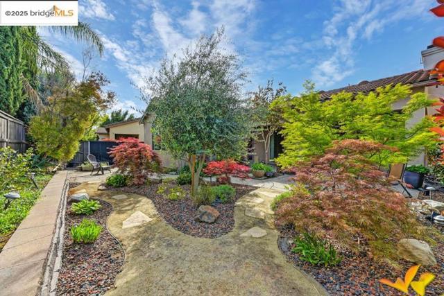 Image 43 of 54 For 5736 Palmera Ln