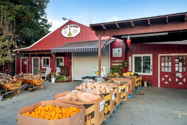 7610 Miller Avenue, Gilroy CA: https://media.crmls.org/mediaz/a599e93b-0a01-4112-9d06-e280f7abbe10.jpg