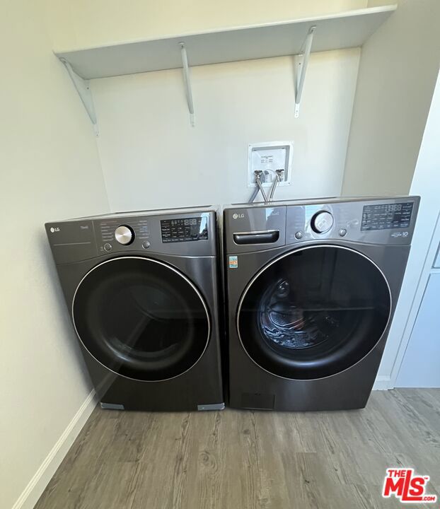 Separate laundry room with utility sink