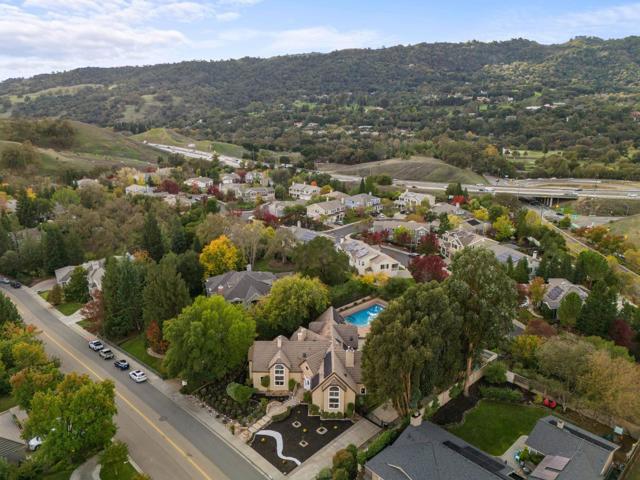 6607 Arlington Drive, Pleasanton CA: https://media.crmls.org/mediaz/a59a7c17-40c5-4805-a75a-857c47a4ef2f.jpg