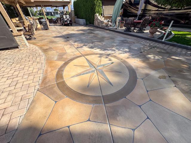 80394 Ave 48, Indio CA: https://media.crmls.org/mediaz/a59b58c1-bcab-4ef5-8563-397ddbab2123.jpg