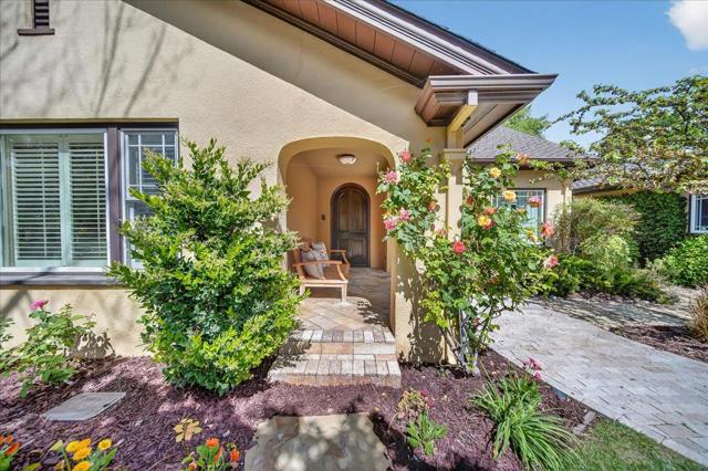 16839 Frank Avenue, Los Gatos CA: https://media.crmls.org/mediaz/a59ca002-d4d1-4ae2-becf-923e8154f4fb.jpg