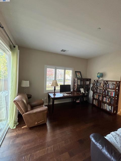 3002 Blackberry Ave, San Ramon CA: https://media.crmls.org/mediaz/a59d6ac8-58e0-4c75-8ed4-8efa622db518.jpg