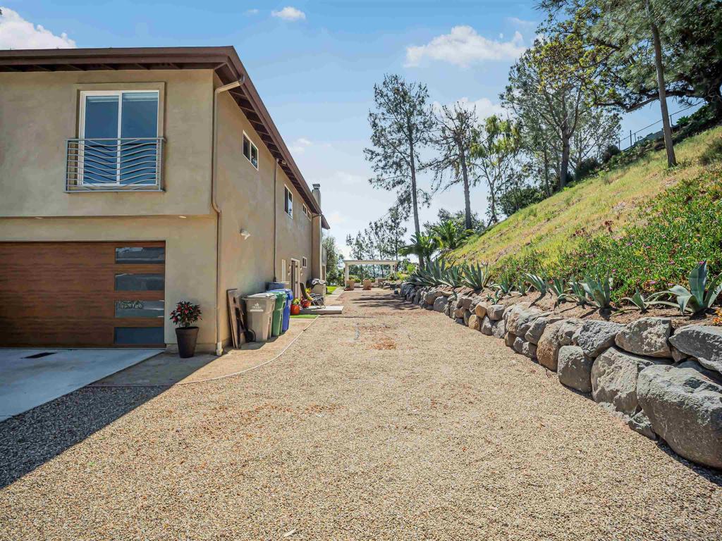 12902 Biscayne Cove - photo 15