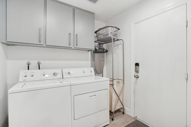 10 Padron Way, Rancho Mirage CA: https://media.crmls.org/mediaz/a59e2ff2-52b8-4dec-99b0-e7fadc7b87ef.jpg