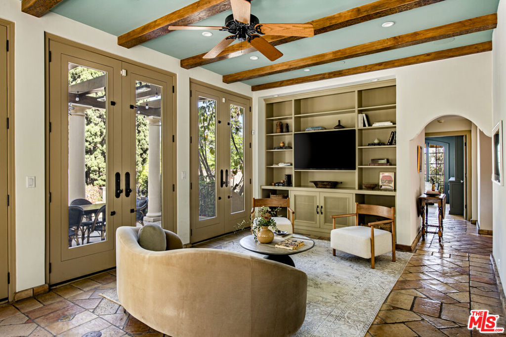 MLS #25561625 image #18