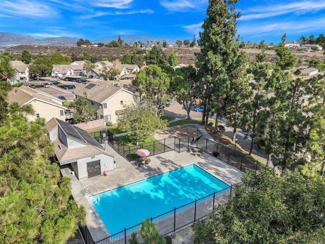 Detail Gallery Image 30 of 33 For 2876 Casey St #B,  San Diego,  CA 92139 - 3 Beds | 2 Baths