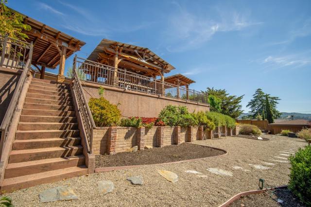 25 Adeline Drive, Walnut Creek CA: https://media.crmls.org/mediaz/a59fb951-8546-4161-86d7-8c49aab93c57.jpg