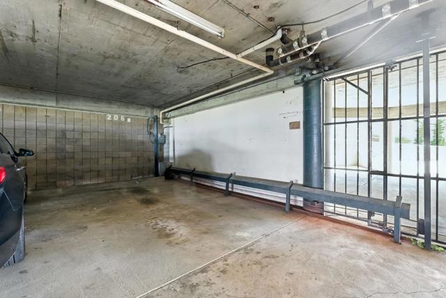 30 Mounds Road, San Mateo CA: https://media.crmls.org/mediaz/a5a083d8-7bb8-4e3b-a9db-d2bd187e0aee.jpg