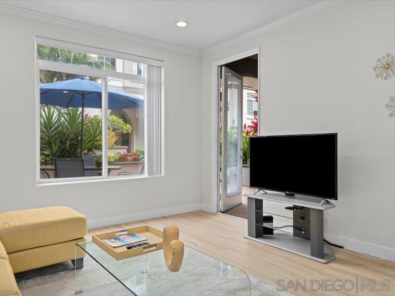 9237 Regents Rd. - photo 6