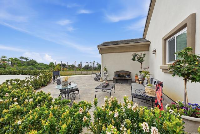 Detail Gallery Image 8 of 62 For 3600 Linda Vista Dr, Fallbrook,  CA 92028 - 4 Beds | 2/1 Baths
