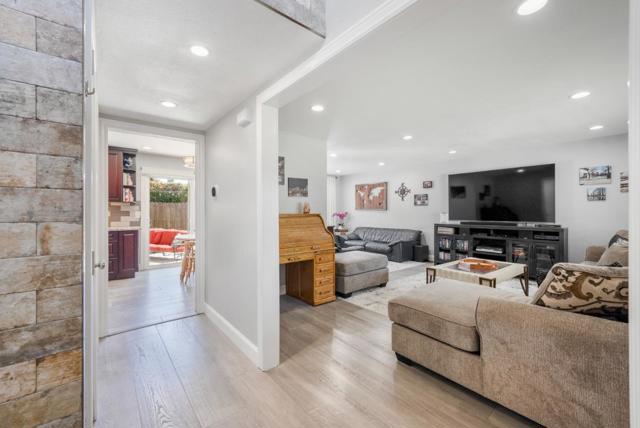 460 La Crosse Drive, Morgan Hill CA: https://media.crmls.org/mediaz/a5a562d9-c378-4f9f-a642-4af1dec743c8.jpg