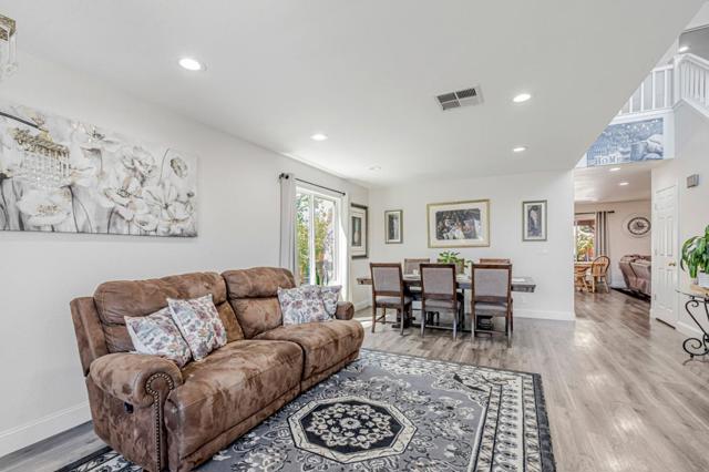 615 Heron Drive, Los Banos CA: https://media.crmls.org/mediaz/a5a5bbac-64c1-437b-8821-00d1152b5c23.jpg
