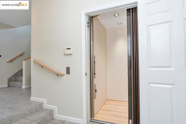 3824 Stone Rd, Bethel Island CA: https://media.crmls.org/mediaz/a5a6a678-609e-4285-9443-27dedddd4d7f.jpg