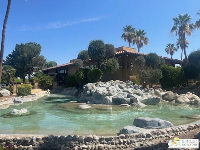 31200 Landau Boulevard, Cathedral City CA: https://media.crmls.org/mediaz/a5a77c96-4787-45cb-843d-84ab31ecfea9.jpg