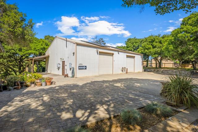229 Payne Road, San Juan Bautista CA: https://media.crmls.org/mediaz/a5a78d7c-1234-4f36-85fc-b7f1df098e61.jpg