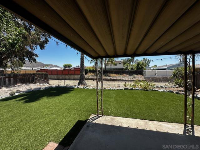 10017 Woodrose Ave, Santee CA: https://media.crmls.org/mediaz/a5a7a490-d6fc-4b3f-8fc3-381b2e901cb5.jpg