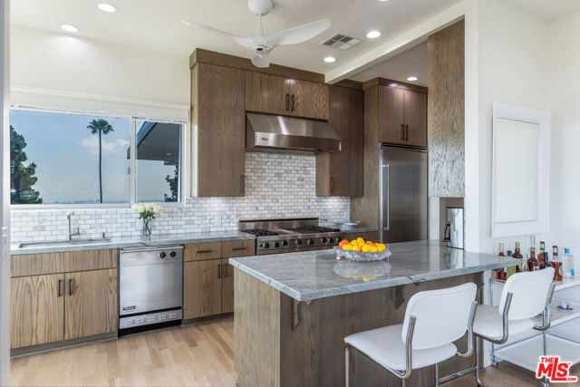 1556 Blue Jay Way, Los Angeles CA: https://media.crmls.org/mediaz/a5a7ab81-4f9d-4c92-b267-ba84b2c11cd9.jpg