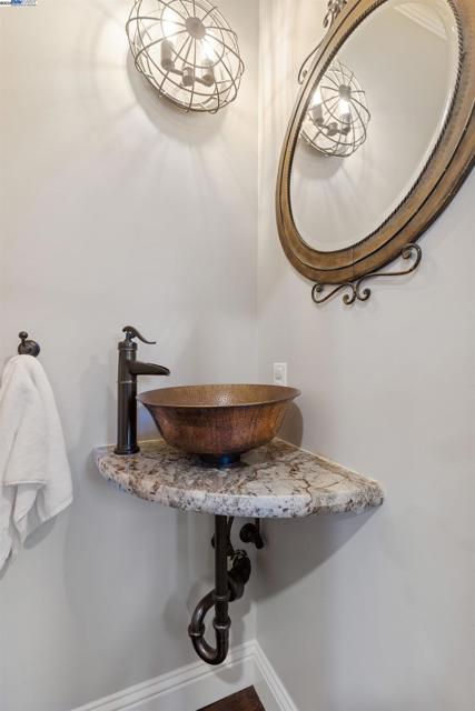 4463 Pleasanton Ave, Pleasanton CA: https://media.crmls.org/mediaz/a5a8538b-b71a-4c0a-9b89-e2263b44dc6b.jpg