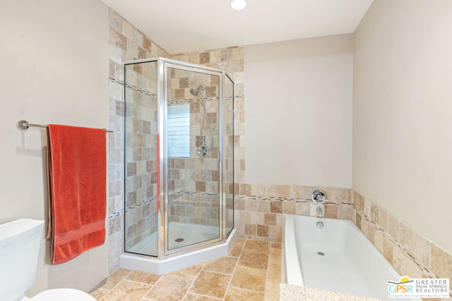 2033 E Ramon Road, Palm Springs CA: https://media.crmls.org/mediaz/a5a86d85-b307-4a89-b4f3-d72f03fe8e05.jpg