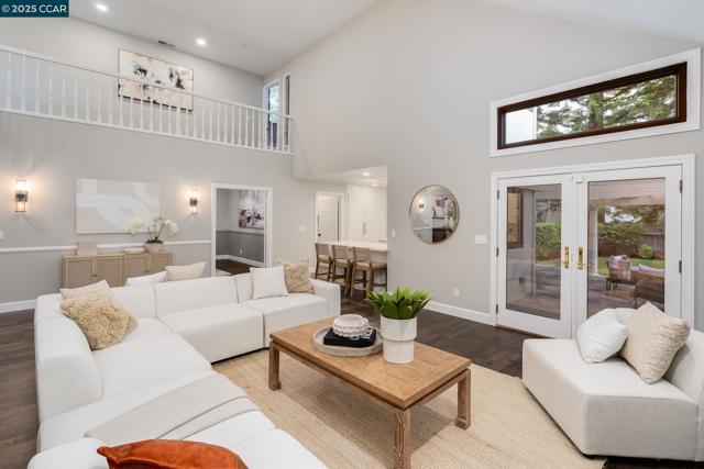 3284 Blackhawk Meadow Dr, Danville CA: https://media.crmls.org/mediaz/a5a98190-87c6-4d05-ae04-ed5dedfb760a.jpg