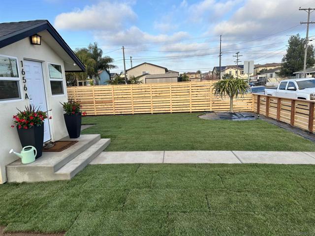 1656 Evergreen Ave, San Diego CA: https://media.crmls.org/mediaz/a5a99ca6-47ef-41d5-93ef-36f5a8ef927a.jpg