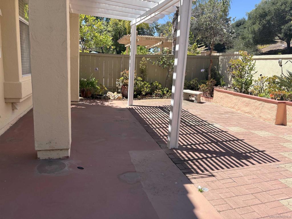 17972 Pueblo Vista Lane - photo 6