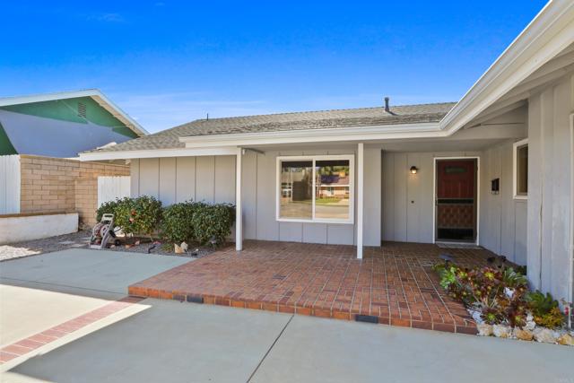 Detail Gallery Image 5 of 35 For 24842 Calle El Toro Grande, Lake Forest,  CA 92630 - 4 Beds | 2 Baths