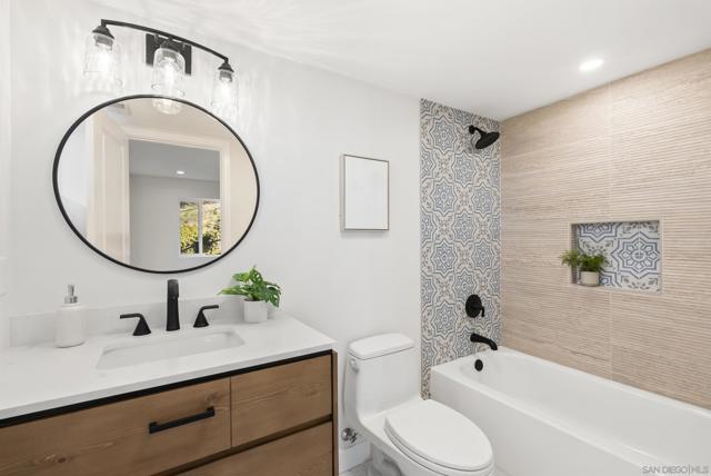 Image 47 of 70 For 7875 Bellakaren Pl