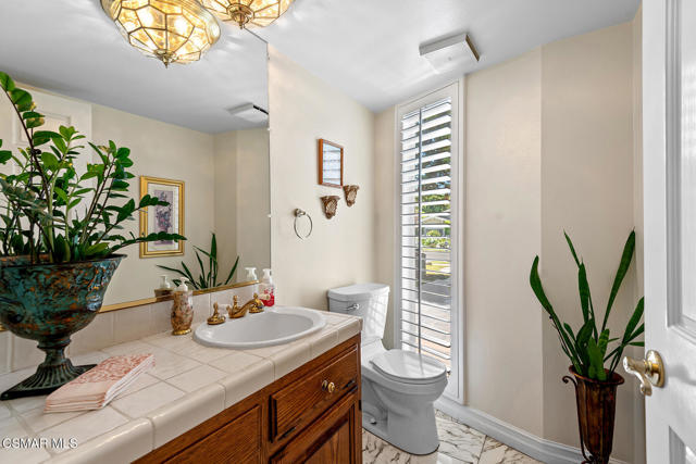 17627 Vincennes Street, Northridge CA: https://media.crmls.org/mediaz/a5ad7db2-41f0-4a9d-a378-f45154545950.jpg