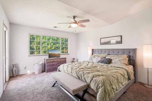 480 Evergreen Ash, Palm Desert, CA 92211
