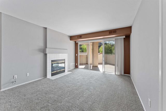 Detail Gallery Image 3 of 29 For 11315 Affinity Ct #148,  San Diego,  CA 92131 - 2 Beds | 2 Baths