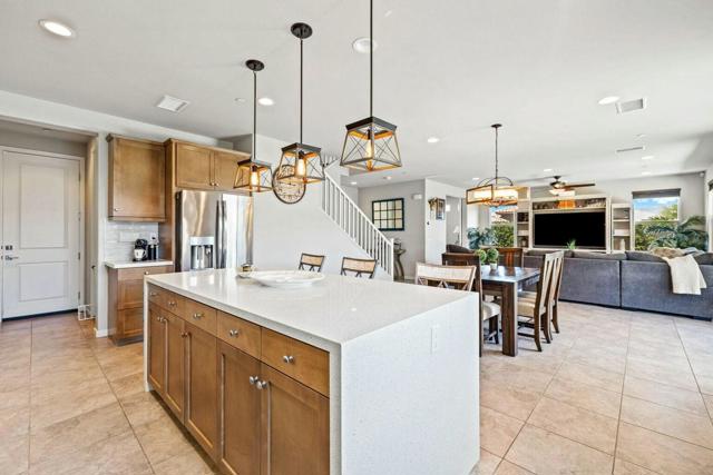 35551 Luna Court, Palm Desert CA: https://media.crmls.org/mediaz/a5b150e7-b4c9-4bc0-96f1-12c0511225e2.jpg