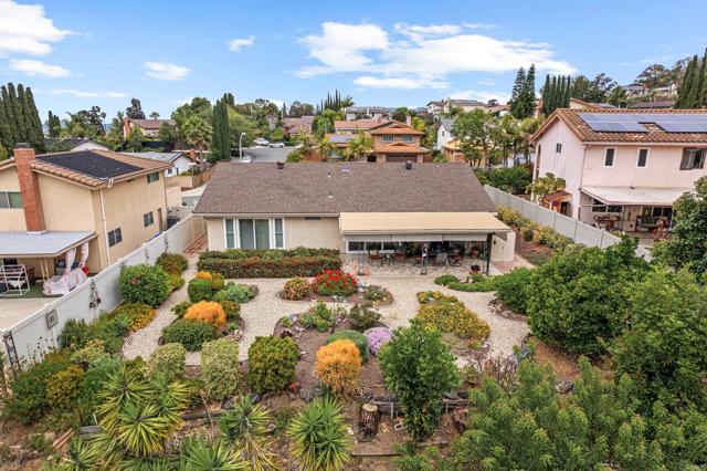 6034 Wenrich Drive, San Diego CA: https://media.crmls.org/mediaz/a5b2bd0f-8d25-4728-bcda-e336709478a0.jpg