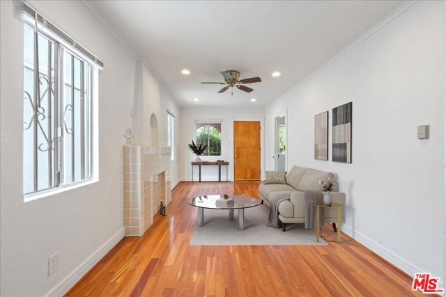 2840 S Mansfield Avenue, Los Angeles CA: https://media.crmls.org/mediaz/a5b2d028-77dc-40d0-a7b4-73fdedb6aad4.jpg