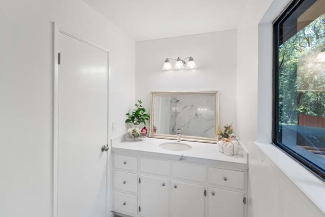 510 Warren Drive, Santa Cruz CA: https://media.crmls.org/mediaz/a5b3538b-c1d4-4885-973a-9ccdc00a0691.jpg