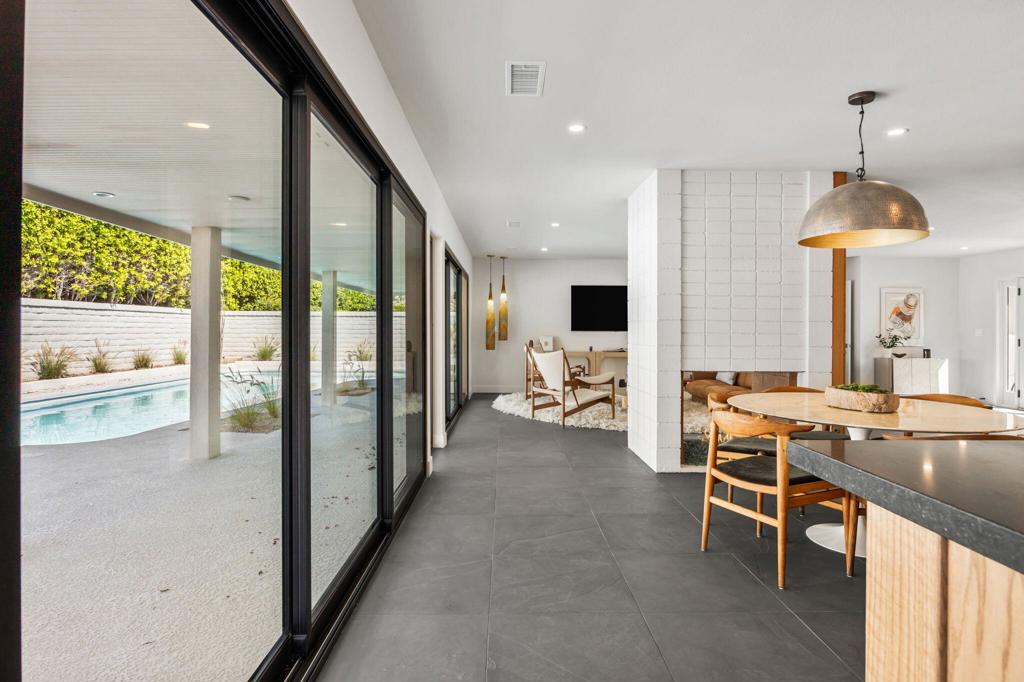 MLS #219146337PS image #16