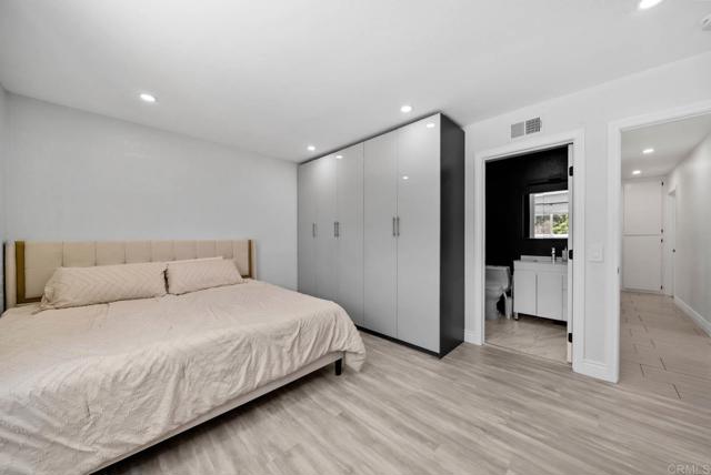 7971 Jade Coast Road, San Diego CA: https://media.crmls.org/mediaz/a5b3e7f4-e716-4fa6-8d0c-7ac064b88370.jpg