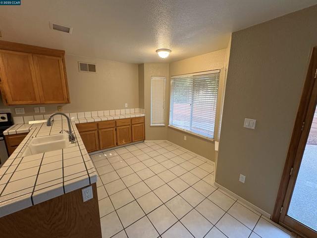 3524 Liberty Ct., Antioch CA: https://media.crmls.org/mediaz/a5b53888-0051-44aa-8181-e41961167038.jpg