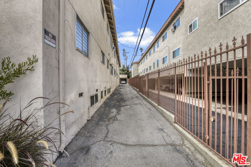 MLS #25607457 image #8