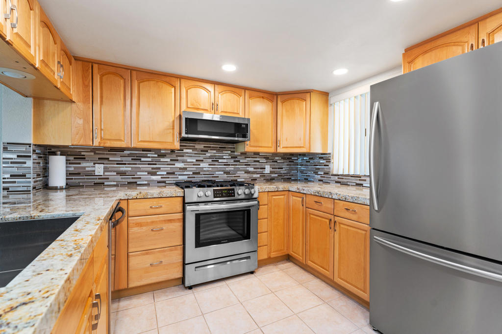 MLS #219136978PS image #8