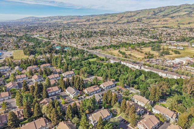 2890 Buena Crest Court, San Jose CA: https://media.crmls.org/mediaz/a5b6ab72-3234-4d80-9c84-c7b197b61002.jpg