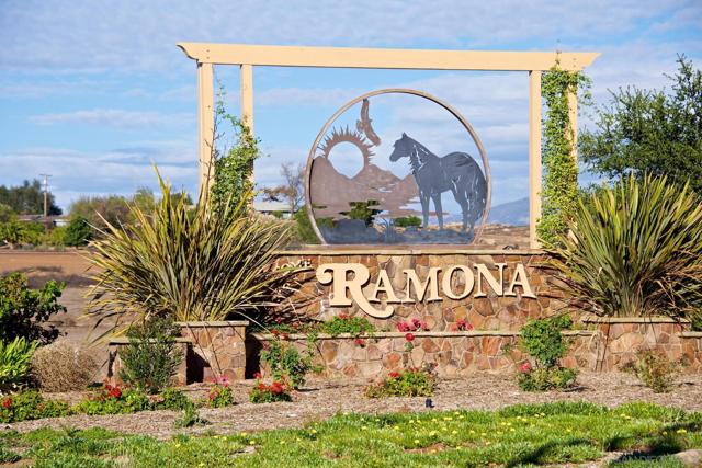 15829 Davis Cup Lane, Ramona CA: https://media.crmls.org/mediaz/a5b727c9-29c1-4a36-a523-196fadba212c.jpg