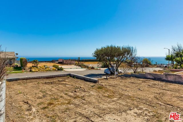 Drew Fenton | 3735 Malibu Vista Drive Malibu CA | MLS: 7116912